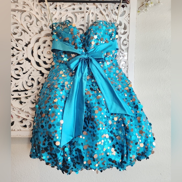 SHERRI HILL PROM BUBBLE DRESS EUC SIZE 2 - Picture 3 of 16